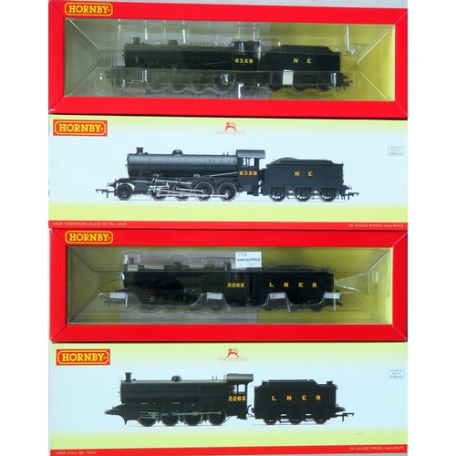 310 - HORNBY (China) 00 gauge LNER Locos comprising: R3729 Thompson Class O1 2-8-0 Loco and Tender No. 635... 