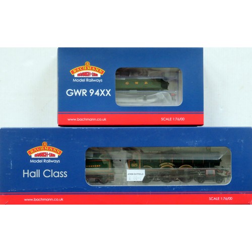 316 - BACHMANN 00 gauge GWR Locos comprising: 32-004 Hall Class 4-6-0 “Sketty Hall” Loco and Tender No. 49... 