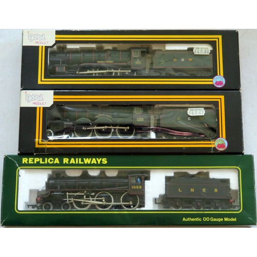 331 - DAPOL / REPLICA RAILWAYS 00 gauge Locos comprising: Dapol D5 Castle Class 4-6-0 “Dorchester Castle” ... 