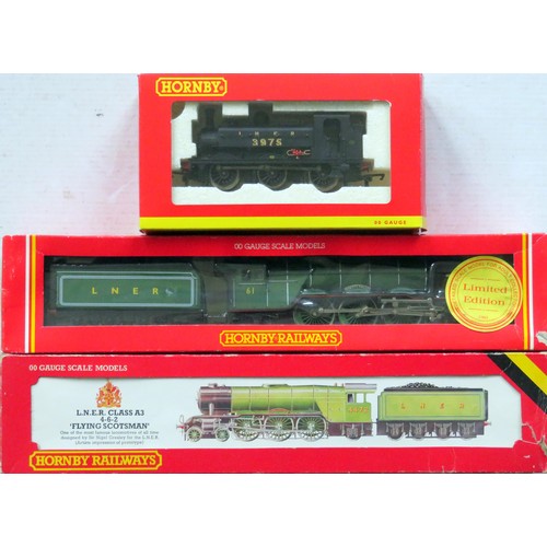 344 - HORNBY 00 gauge LNER Locos comprising: R375 Class A3 4-6-2 “Pretty Polly” Loco and Tender No. 61 LNE... 