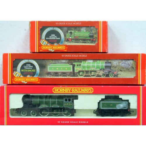 345 - HORNBY 00 gauge LNER Locos comprising: R284 Class B12/3 4-6-0 Loco and Tender No. 8579 LNER lined gr... 