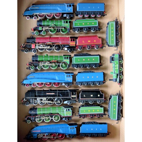 351 - HORNBY / MAINLINE / BACHMANN 00 gauge Locos requiring attention – suitable for spares or repair to i... 