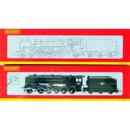 43 - HORNBY (China) 00 gauge BR Locos comprising: R2104 Britannia Class 7MT 4-6-2 “Firth of Clyde” Loco a... 