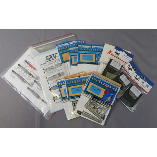 393 - C SCALE model aircraft accessory kits to include AC5, AC22, AC12, AC18, AC14, AC15, AC4, AC28 and Se... 