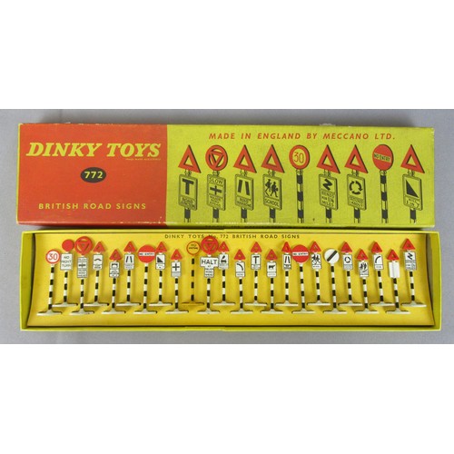 396 - DINKY TOYS 772 British Road Signs in original box. Near Mint in a Near Mint Box.