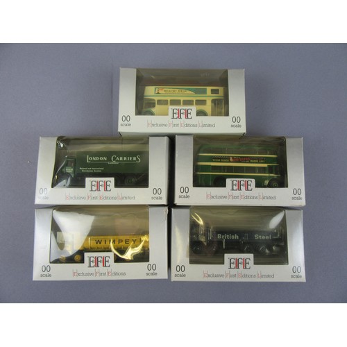 17 - EFE /CORGI OOC Buses, Coaches and Commercials. Near Mint to Mint in Excellent to Near Mint Boxes (so... 