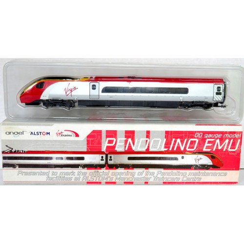 429 - DAPOL 00 gauge Angel / Alstrom Class 390 Pendolino unpowered Driving Car No. 390 001 in Virgin red, ... 