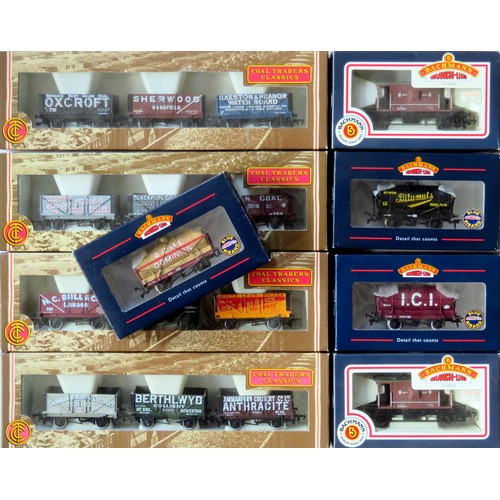 476 - BACHMANN 00 gauge Goods Rolling Stock comprising: 4 x 3-Wagon Coal Traders Classics Sets (33-025 Wal... 