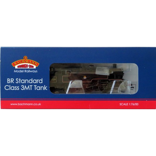 515 - BACHMANN 00 gauge 31-975 Standard Class 3MT 2-6-2 Tank Loco No. 82029 BR lined black early crest wit... 