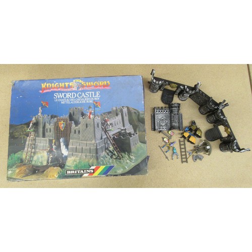 593 - BRITAINS 7791 SWORD CASTLE (unchecked for completeness) plus assorted items. Fair in a Fair Box.