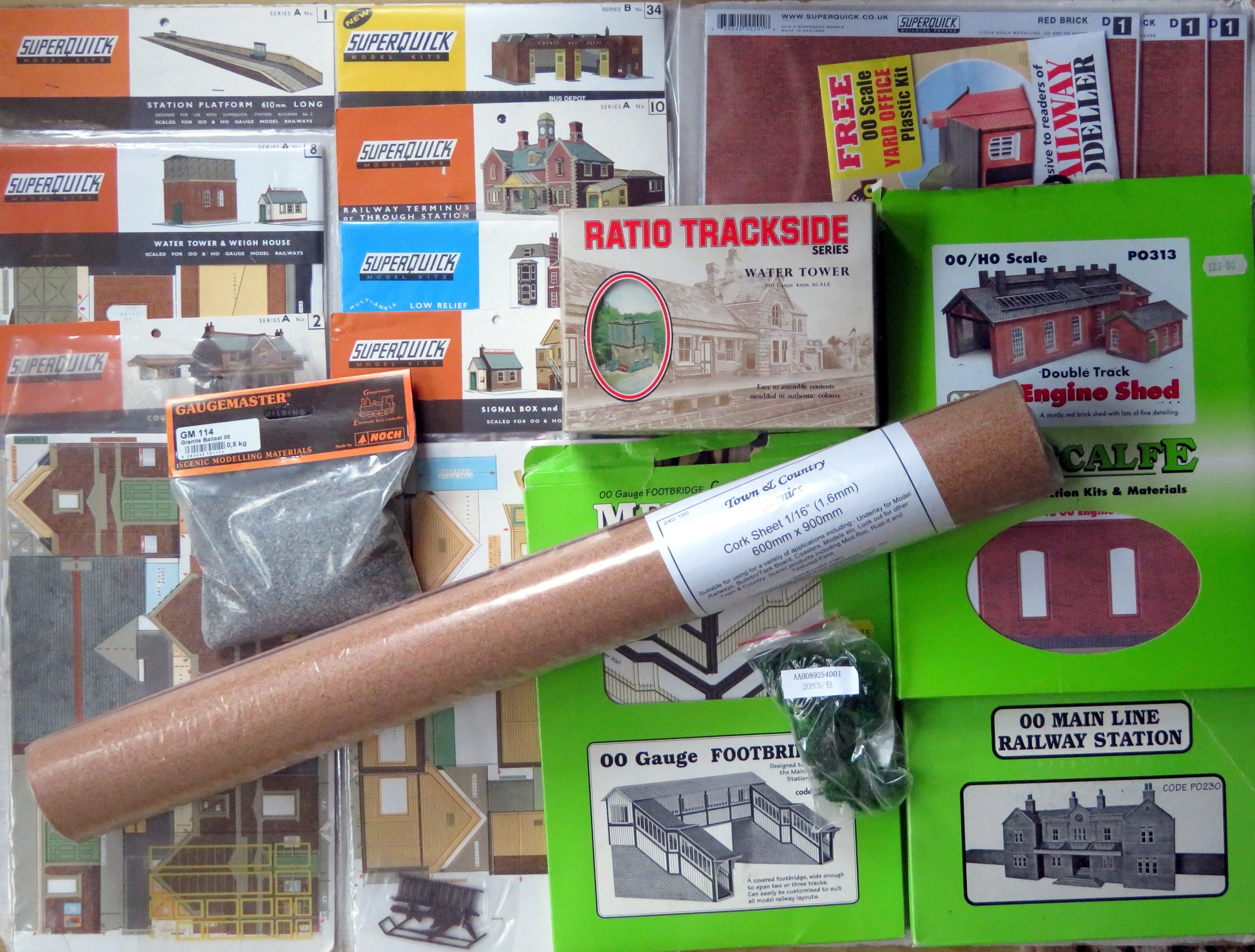 METCALFE / SUPERQUICK plus others 00 gauge Carded Kits to include: 3 x ...