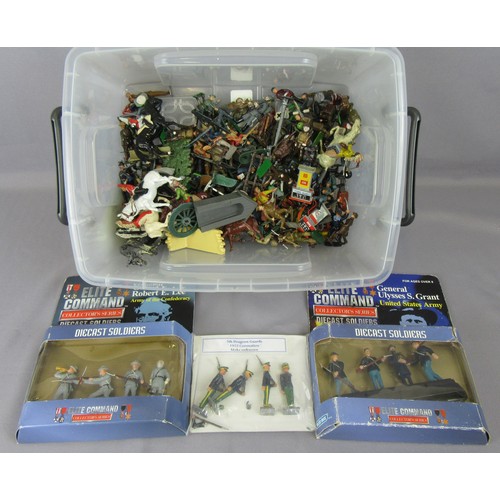 190 - METAL / PLASTIC Figures to include Britain’s. Military, Farm, Cowboys & Indians, plus 2 Blue Box ‘El... 