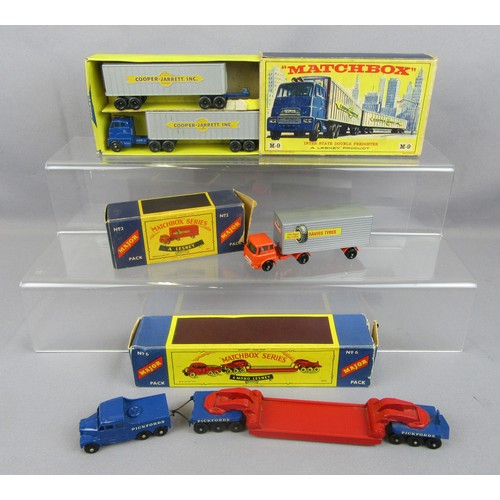 432 - MATCHBOX MAJOR PACK M9 Hendrickson Tractor Unit with Cooper Jarrett Interstate Double Freighter Trai... 