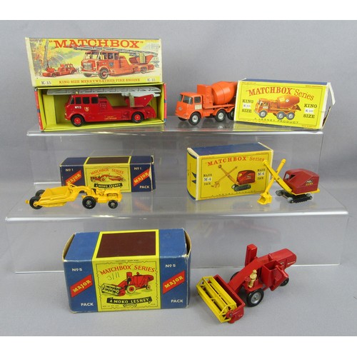 433 - MATCHBOX KING SIZE / MAJOR PACK to include M5 Massey Ferguson Combine Harvester, Near Mint in Excell... 