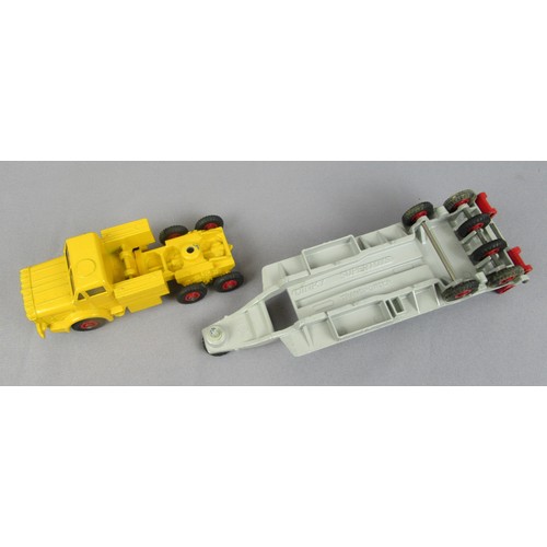 444 - DINKY SUPERTOYS 908 Mighty Antar with Transformer Load. Excellent in and Excellent Box (missing inne... 