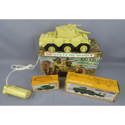 487 - AIRFIX Pattern 1717 - 1/24th Scale Saladin Armoured Car, 1968, comprising of Battery Operated Remote... 