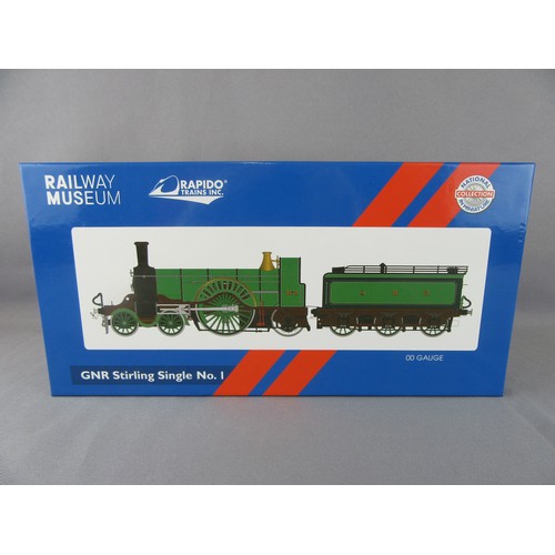 562 - Rapido Trains OO Gauge 449366 4-2-2 GNR lined green “Stirling Single” loco No 1. This is a National ... 