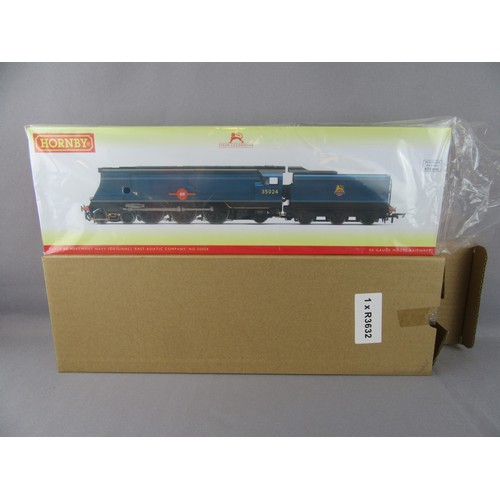 575 - Hornby (China) R3632 4-6-2 BR lined blue Streamlined Merchant Navy Class loco No 35024 “East Asiatic... 