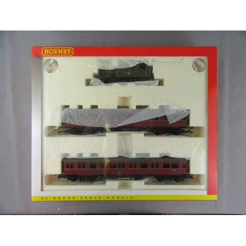 580 - Hornby (China) R2173 (Limited Edition) BR Branchline Train pack containing 0-4-2 green 14XX Auto Tan... 