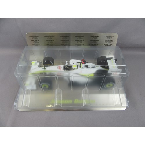 5 - MINICHAMPS (Pauls Model Art) 1:18 Formula 1, Brawn GP BGP001, Jenson Button, World Champion 2009, on... 