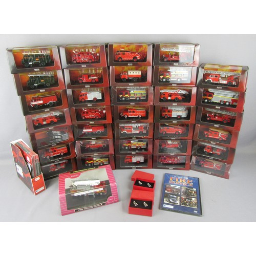 91 - ATLAS EDITIONS Classic Fire Engines and related paperwork, plus Oxford Diecast Scania Aerial Pump an... 