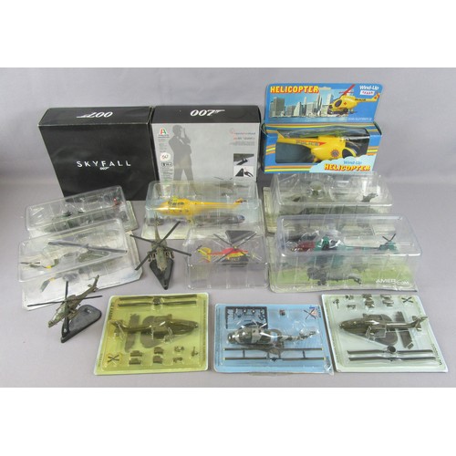 578 - GE-FABBRI / ITALERI Helicopter models. Near Mint to Mint in Excellent Boxes, 2 unboxed. (14)