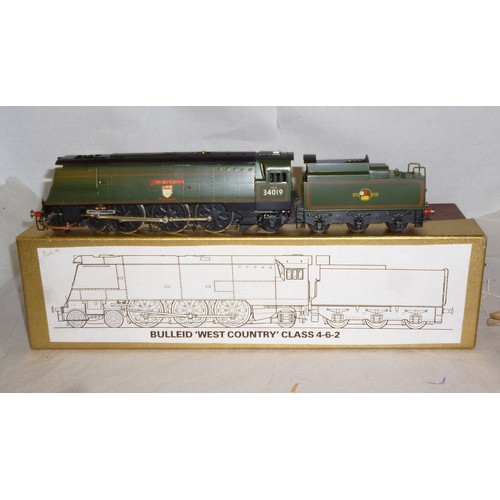 65 - OO Gauge Kit Built 4-6-2 BR green Streamlined West Country Class loco No.34019 “Bideford” fitted wit... 