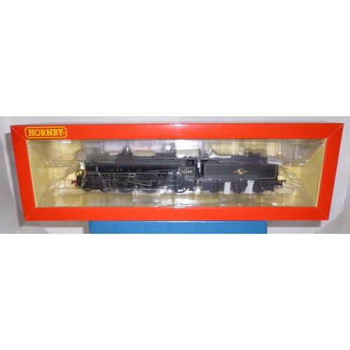 78 - Hornby (China) 4-6-0 BR lined black B1 Class loco professionally Renumbered 61249 and Named “Fitzher... 