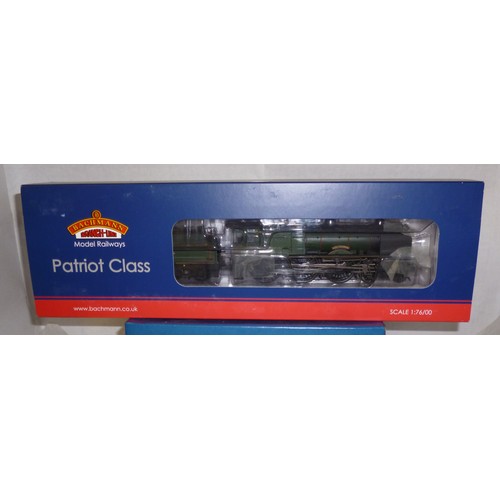 104 - Bachmann OO Gauge 4-6-0 BR lined green Patriot Class loco professionally Renumbered 45533 & Renamed ... 