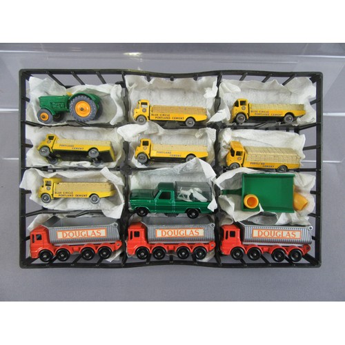 28 - MATCHBOX 1-75 Regular Wheels, group of 24 in plastic carry case to include 6x No.51 Albion Chieftain... 