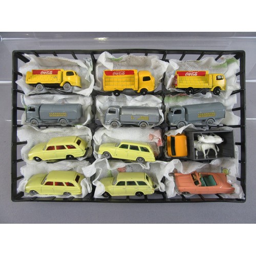 29 - MATCHBOX 1-75 Regular Wheels, group of 24 in plastic carry case to include 7x No.39 Ford Tractor, 4x... 