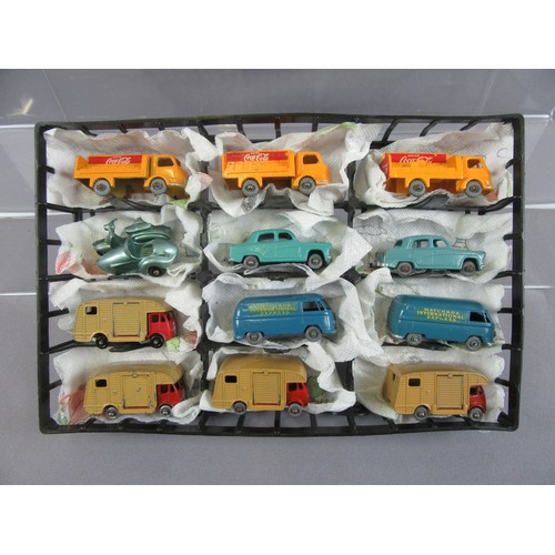 30 - MATCHBOX 1-75 Regular Wheels, group of 24 in plastic carry case to include 4x No.35 ERF Horsebox, 4x... 