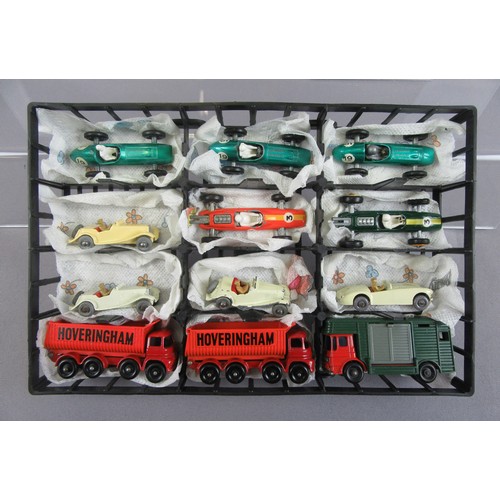 41 - MATCHBOX 1-75 Regular Wheels, group of 36 in 2 plastic carry case to include 6x Caterpillar Bulldoze... 