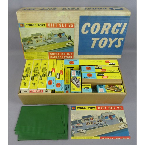 CORGI TOYS GS25 Gift Set "Shell/BP Garage". Contents appear complete, Near Mint to Mint in Excellent to Near Mint Plus Boxes, outer box is Excellent. A super example of a very hard to find set.