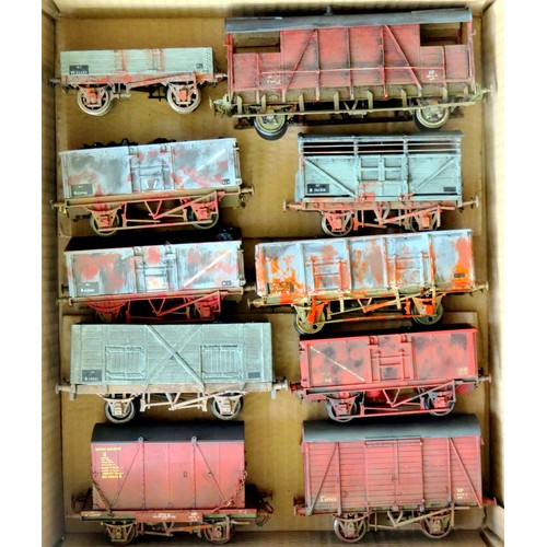 Lot 28        