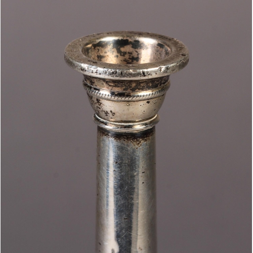 281 - A VICTORIAN SILVER HUNTING HORN of conventional form bearing presentation inscription 'Presented to ... 