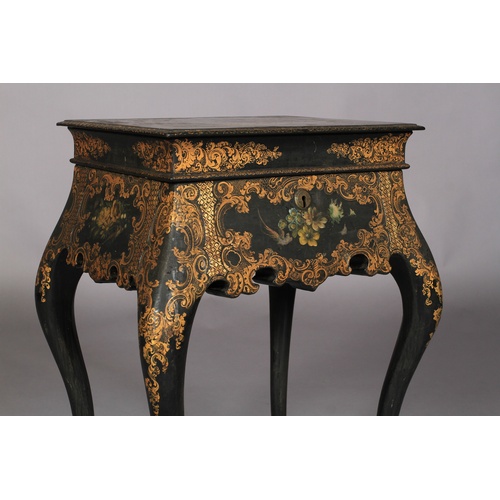 520 - AN EARLY VICTORIAN PAPIER MACHE WORK TABLE in the manner of Jennens & Betteridge, the hinged lid dec... 