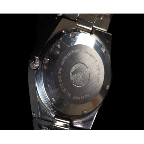 132 - A Roamer gentleman's Searock stainless steel wristwatch c.1970, automatic jewel lever movement, sati... 
