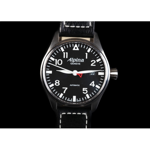 21 - An Alpina gentleman's Startimer Pilot stainless steel wristwatch c.2017, automatic dual lever moveme... 