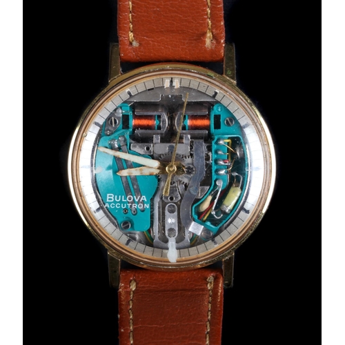39 - A Bulova gentleman's Spaceview Accutron rolled gold wristwatch c.1970s exposed battery tuning fork m... 