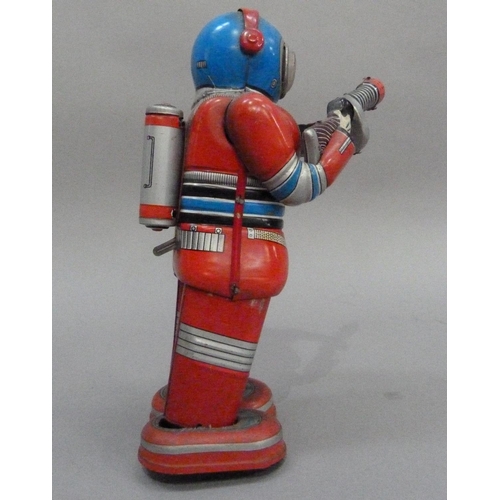 41 - Daiya (Japan) Moon Astronaut clockwork tin plate robot, c.1960s, 23cm