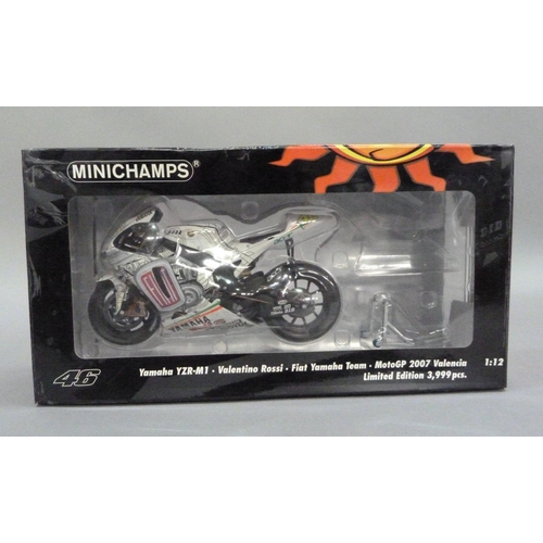 58 - Minichamps 1:12 Yamaha YZR M1 Paddock Bike Valentino Rossi Valencia 2007, boxed, rare