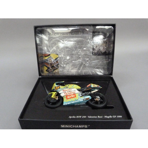 60 - Minichamp 1:12 Aprilia RSW Valentino Rossi Mugello GP 1999, boxed, Valentino Rossi figurine GP Mugel... 