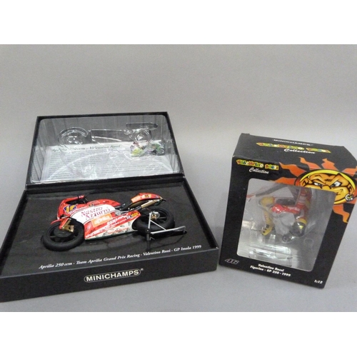 74 - Minichamps 1:12 Aplrilia 250ccm Valentino Rossi Team Aprilia Grand Prix Racing Imola 1999 and Valent... 