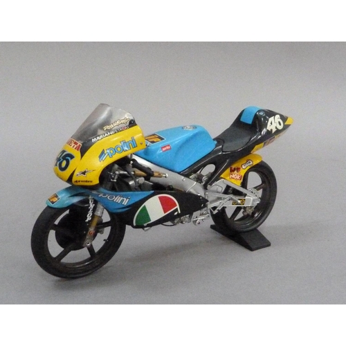 75 - Minichamps 1:12 Aprilia 125 Valentino Rossi GP 1996, boxed, and Valentino Rossi figurine GP125 1996,... 