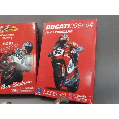 94 - Newray 1:12 model kits, Ducati 999 F04 James Toseland; Honda Racing RC51n Ben Boston and Honda Racin... 