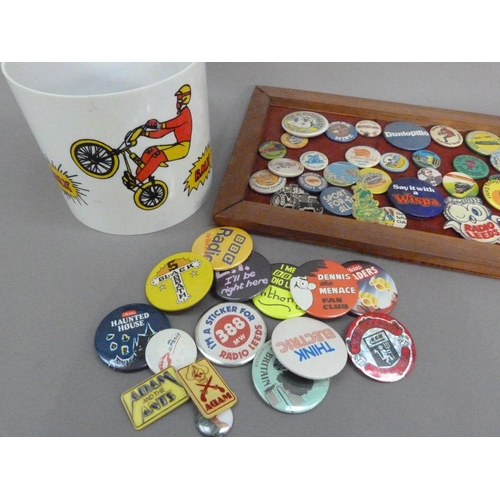 111 - A collection of lapel badges to include trade, railway, tourist destinations, BMX, Manchester United... 