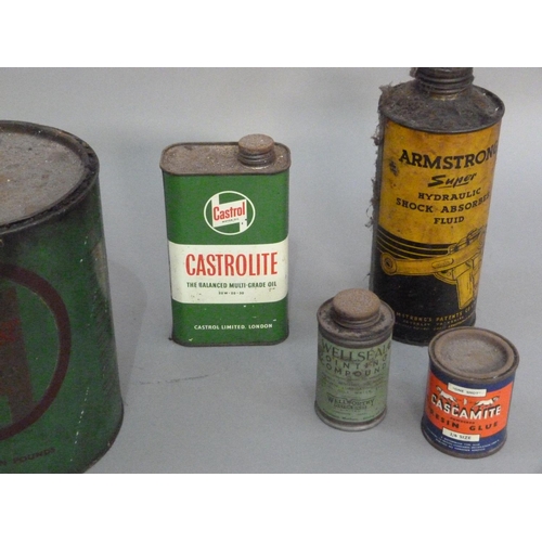 125 - A vintage 7lb tin Castrolease Medium Grease together with a Castrolite Multigrade Oil one pint can; ... 