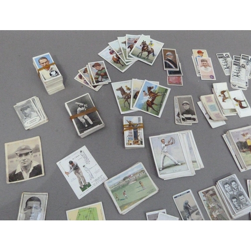 260 - Cigarette cards, 
Senior Service, Sporting Events and Stars (part set)
Player and Sons, Cricketers 1... 