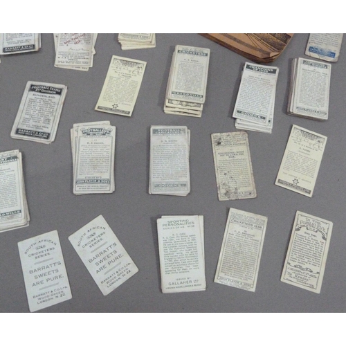 260 - Cigarette cards, 
Senior Service, Sporting Events and Stars (part set)
Player and Sons, Cricketers 1... 